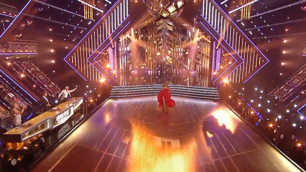 DWTS - S29 E01 - 2020 Season Premiere