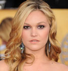 Julia Stiles